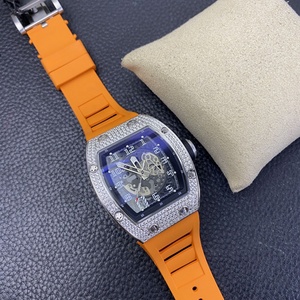 Montre mécanique automatique pour homme <span class=keywords><strong>de</strong></span> luxe 010, incrustée <span class=keywords><strong>de</strong></span> diamants, en forme <span class=keywords><strong>de</strong></span> <span class=keywords><strong>tonneau</strong></span> à <span class=keywords><strong>vin</strong></span>, miroir saphir, montre <span class=keywords><strong>de</strong></span> haute qualité - Product Image 4