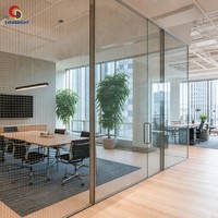 Plaque de verre transparente sur mesure avec treillis métallique hexagonal pour cloisons et couloirs ignifuges d'écoles et d'hôpitaux
