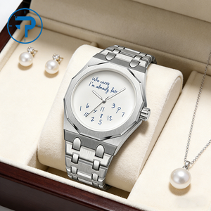 Op maat gemaakte logo luxe minimalistische herenhorloges 3ATM waterdicht mode quartz horloge 45mm wijzerplaat Wie maakt het uit, ik ben al te laat - Product Image 1