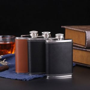 Frasco de alcohol de licor de cuero personalizado de 6/7/8oz botella de vino Petaca de acero inoxidable y juego de regalo de embudo para vino de whisky - Product Image 2