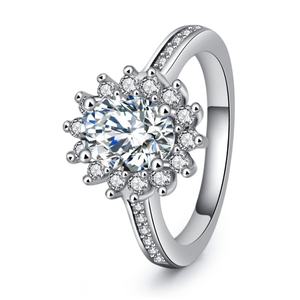 Anillo de Compromiso de Microscopio con Circonita Plateada y Rodiada, Estilo Bohemio y Engaste Pavé para Aniversario y Boda - Product Image 3