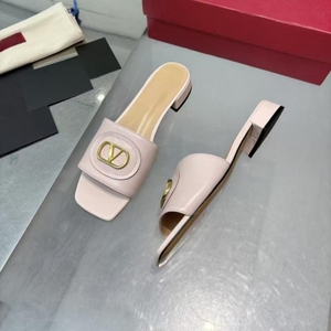 2026 New Custom Fashion Woman Soft Sole Outdoor Flip-Flops Casual Wedge Home <b>Slippers</b> for <b>Summer</b> - Product Image 3