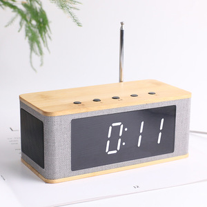 Xách tay nhỏ tre tự nhiên trường hợp màn hình Acrylic LED hiển thị FM bảng đồng hồ báo thức với FM <span class=keywords><strong>radio</strong></span> - Product Image 1