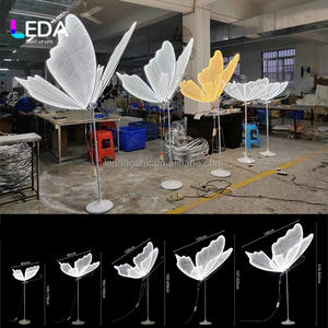 SMOOTH - Lámpara LED de Mariposa para Fiestas, Luz Cálida y Fría, Soporte de Alas de Mariposa con Luz para Bodas y Cumpleaños - Product Image 3