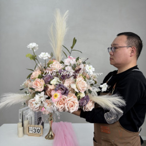 Centres <span class=keywords><strong>de</strong></span> <span class=keywords><strong>table</strong></span> à fleurs 45cm Boho <span class=keywords><strong>Chic</strong></span> violet et rose avec fleurs violettes blush herbe <span class=keywords><strong>de</strong></span> pampa pour événements intérieurs romantiques - Product Image 2
