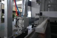 Centre d'usinage CNC vertical 5 axes pour verre, avec fonctions de perçage, fraisage, rectification et polissage automatiques, pour verre architectural