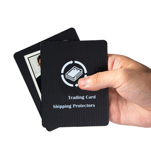 Protector de Cartas Coleccionables de 3.5 x 4.5 Pulgadas, Protector de Cartas Coleccionables de un Toque, Soporte para Cartas Graduadas, Impermeable - Product Image 1