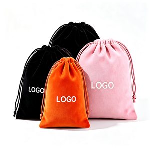 Sac à cordon en velours avec logo personnalisé en relief, pochette en velours pour bijoux, montres, cosmétiques, petits gadgets, emballage cadeau - Product Image 1