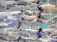 Vente en gros de robes en dentelle à volants de haute qualité, nouvelle collection printemps-été 2022 de Corée du Sud, robes élégantes à manches bouffantes pour femmes