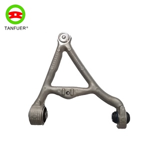Brazo de Control de pista de lado derecho superior trasero de suspensión automática brillante duradero de alta calidad compatible con C2P13876 para <span class=keywords><strong>JAGUAR</strong></span> XJ XF X250 - Product Image 1