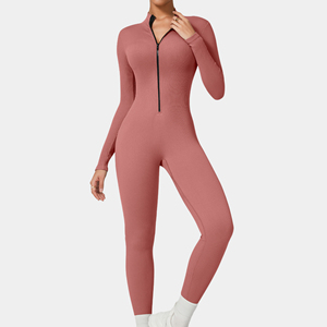 Combinaisons de yoga à <span class=keywords><strong>manches</strong></span> <span class=keywords><strong>longues</strong></span> pour femmes avec logo personnalisé Barboteuses de sport à haute élasticité Combinaisons de sport avec fermeture éclair - Product Image 1