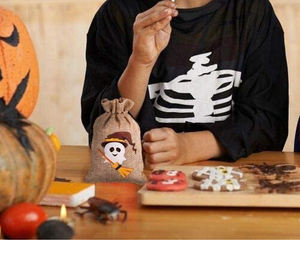 8 симпатичных джутовых мешков в виде тыквы, ведьмы вампира, сувенирные пакеты на Хэллоуин, льняные пакеты для конфет, детские пакеты для конфет на завязках для Хэллоуина и вечеринки - Product Image 6