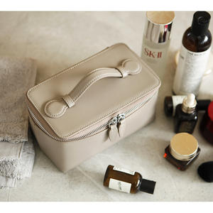 Ins Color sólido Cuero genuino Cremallera Artículos de tocador Maquillaje Organizar Bolsa de maquillaje Mango de color sólido Cremalleras portátiles Bolsa de cosméticos - Product Image 6