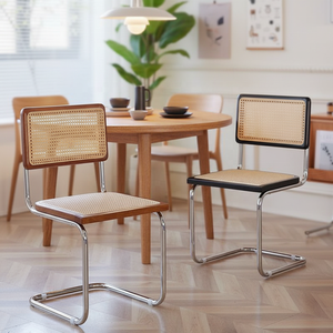 Offres promotionnelles : Chaises de <span class=keywords><strong>salle</strong></span> à <span class=keywords><strong>manger</strong></span> en rotin avec dossier en canne et pieds en acier inoxydable, design nordique, mobilier de maison - Product Image 1