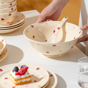 Vente directe d'usine Heart Series Set <span class=keywords><strong>de</strong></span> vaisselle <span class=keywords><strong>en</strong></span> céramique crème Love Design Assiettes <span class=keywords><strong>en</strong></span> <span class=keywords><strong>porcelaine</strong></span> <span class=keywords><strong>Assiette</strong></span> à gâteau <span class=keywords><strong>en</strong></span> céramique - Product Image 5