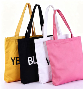 Bolso de mano de lona de algodón de alta calidad, personalizado con logotipo impreso, moderno, con asa suave y correa cruzada. - Product Image 6