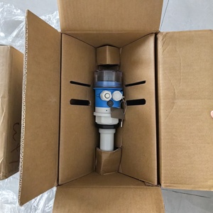 เครื่องวัดระดับอัลตราโซนิก Endress+Hauser E+H Prosonic FMU30 สำหรับการวัดระดับของเหลว - Product Image 2