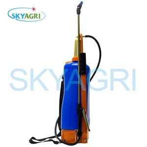Pulverizador Manual de Mochila con Bomba de Cobre de 16L para Descarga de Agua <span class=keywords><strong>en</strong></span> Campos Agrícolas y Huertos - Product Image 3