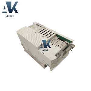 Lenze E82EV302-C240 E82EV302K4C240 ไดรฟ์เซอร์โวอินเวอร์เตอร์ - Product Image 1