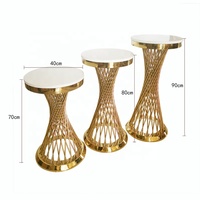 Table à gâteau moderne minimaliste en acier inoxydable, verre, or et blanc, design en fer forgé, hauteur 40-90 cm, pour décorations de mariage