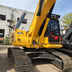 รถขุดโคมัตสึ PC200 PC220 มือสอง ขนาดกลาง 20 ตัน อะไหล่แท้ สภาพดี พร้อมใช้งาน ชั่วโมงการทำงานต่ำ ขาย - Product Image 1