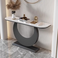 Table d'appoint de luxe moderne en métal léger pour la maison Table d'appoint simple et étroite avec fonction extensible pour armoires de bar