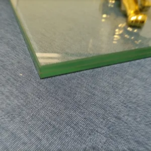 Commercio all'ingrosso di sicurezza angolo rotondo PVB stratificato in vetro temperato laminato vetro piatto per bagno cassa di legno