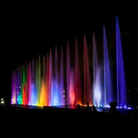 Grande fontaine musicale extérieure commerciale avec laser LED DMX en acier inoxydable pour les places municipales et les spectacles aquatiques dans les lacs