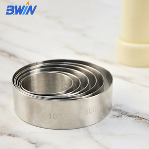 Anelli di Muffin in acciaio inox antiaderenti a doppio arrotolato <span class=keywords><strong>per</strong></span> <span class=keywords><strong>crostata</strong></span> anelli di Crumpet <span class=keywords><strong>per</strong></span> alimenti <span class=keywords><strong>per</strong></span> la casa - Product Image 2