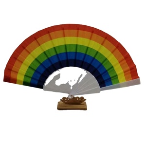 Abanico de Mano Plegable de Plástico Blanco con Diseño de Arcoíris Personalizado para Fiestas, Festivales y Cumpleaños - Product Image 2