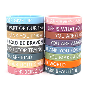 Pulsera deportiva de silicona impresa personalizada, muñequera de goma personalizada para actividades y eventos, pulseras promocionales - Product Image 5