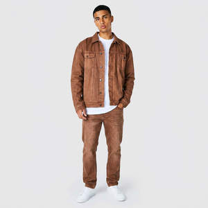 Chaqueta de mezclilla con capucha para hombre, diseño personalizado, cuello alto, cortavientos, estilo vintage, efecto desgastado, corte holgado, bajo precio, frontal. - Product Image 1