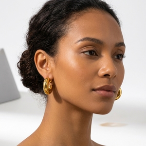 YF3752 Pendientes Geométricos en Forma de <span class=keywords><strong>C</strong></span>, de Acero Inoxidable, Resistentes al Agua, Chapados en Oro de 18k, <span class=keywords><strong>a</strong></span> la <span class=keywords><strong>Moda</strong></span> - Product Image 5