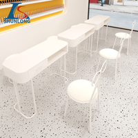Salon de manucure de luxe table et chaises de manucure double places blanches ensemble table et chaises de salon de beauté moderne ensembles de table et de chaises de salon de manucure