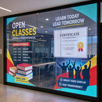 Écran LED transparent d'intérieur pour centre de formation, publicité sur mur en verre