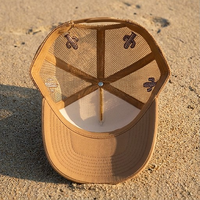 Casquette Trucker Classique 5 Panneaux Thème Désert Sauvage et Libre Broderie Western Extérieur Crème Kaki Mousse Maille