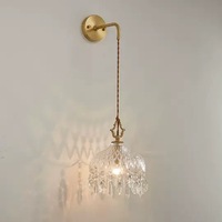 Lampe murale moderne de luxe en verre cristal avec abat-jour marron clair