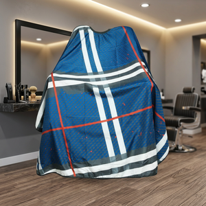 Capa de peluquero a rayas azul hecha de poliéster impermeable - Product Image 2
