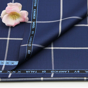 Sıcak satış yüksek kalite stok lot kamgarn merinos yünü polyester blend suits için renkli dimi düz kenar kumaş ceket
