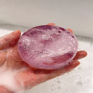 Le savon transparent 100% savon blanchissant naturel biologique pour le visage réduit les taches brunes avec la meilleure qualité de Chine