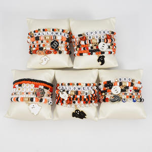 Juego de pulseras con cuentas de Halloween con dijes de calavera, calabaza y fantasma, joyería para fiestas, para mujeres, hombres, unisex, pulseras de moda con dijes. - Product Image 2