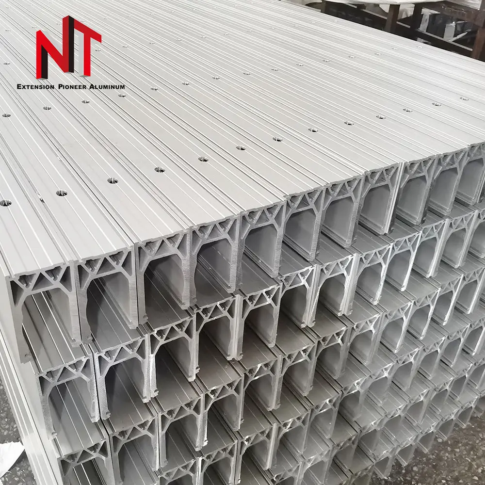 2023 pagar kaca balutan aluminium kustom pabrikan tingkat tinggi Tiongkok pagar kaca Saluran U pagar kaca