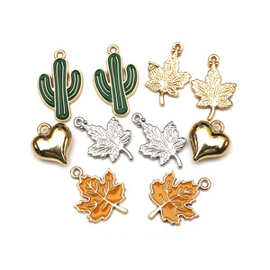 Breloques en alliage pour bijoux, formes variées (cactus, feuille, cœur, feuille d'érable) pour la fabrication de boucles d'oreilles, accessoires DIY, finition émaillée en alliage de zinc - Product Image 3