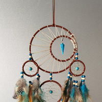 Nouveau style Pendentif flèche bohème en fer, attrape-rêves à cinq anneaux, breloque artisanale en turquoise, décoration murale vintage pour chambre d'hôtes
