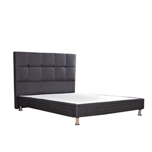 Cabeceros de Cama Ajustables de Madera de Roble con Diseño Industrial y Tapicería Duradera, Disponibles en Tamaño Completo, Color Personalizado - Product Image 1