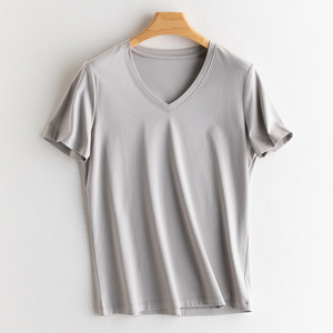 T-shirt personnalisé en coton mercerisé à col rond, imprimé sérigraphié, manches courtes, en soie de mûrier douce, col en V, basique pour femme - Product Image 4