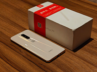 Vente en gros de smartphones OnePlus 7 Pro 4G LTE/CDMA débloqués, Android 9, écran QHD AMOLED 90Hz, processeur octa-core, français/allemand/espagnol