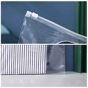 Bas quantité minimale de commande 1 pièces personnalisé mat Eva <span class=keywords><strong>curseur</strong></span> givré en <span class=keywords><strong>plastique</strong></span> emballage enfants vêtements auto-scellant sac à <span class=keywords><strong>fermeture</strong></span> <span class=keywords><strong>éclair</strong></span> avec Logo de marque - Product Image 5