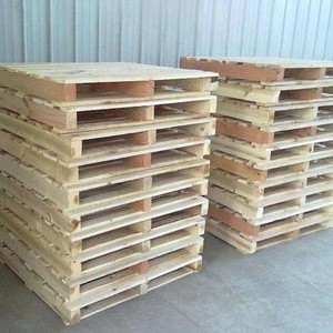 พาเลทไม้เซี่ยงไฮ้ ชิงซง ขนาด 800x800 มม. ไม้สน แบบสี่ทางเข้า ผ่านการรมควัน สำหรับงานโลจิสติกส์ - Product Image 3
