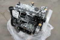 Moteur Isuzu C240 d'origine et en vente chaude, 35,4 Kw/2500 tr/min, utilisé pour les chariots élévateurs